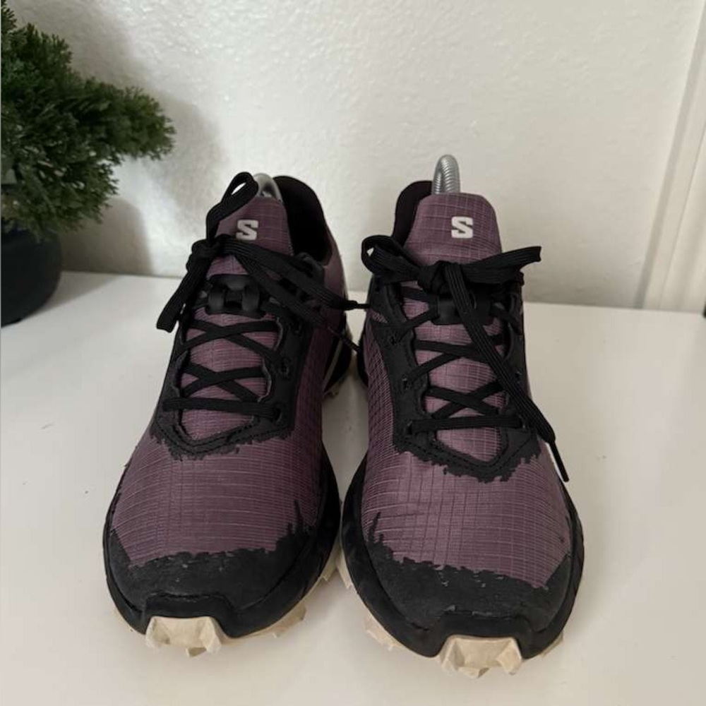 Salomon Purple and Black Athletic Shoes - Picture 7 of 8